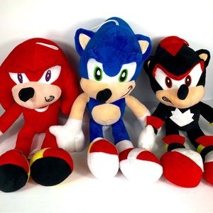 LOT of Sonic the Hedgehog Knuckles Shadow 90s Vintage Sega Plush Stuffed Animal